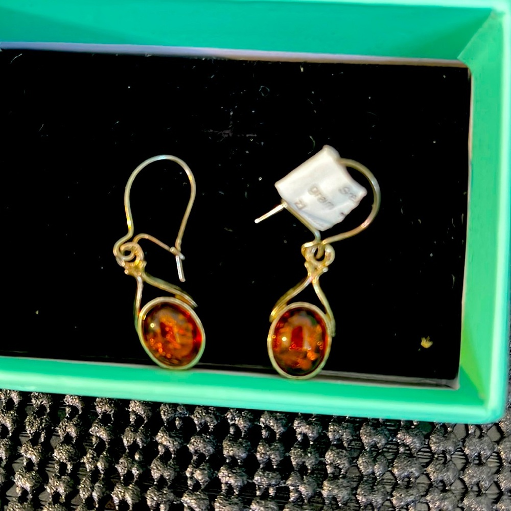 New with Tags handmade  topaz drop earrings